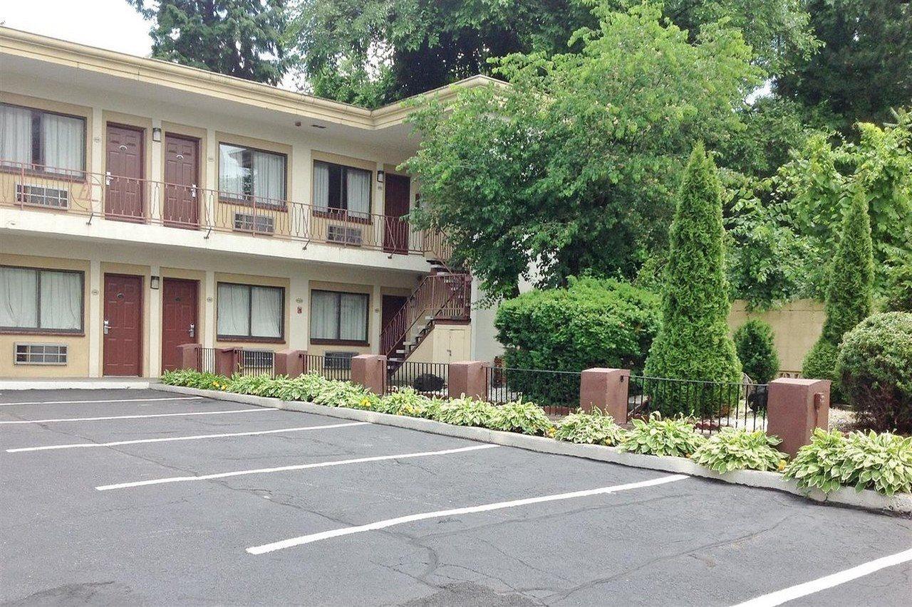 Executive Downtown 3* Schenectady